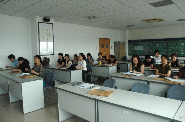 1496711539850.jpg 图书馆2.jpg